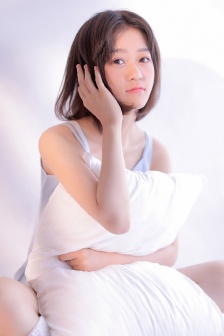 精品1卡二卡3卡4卡免费