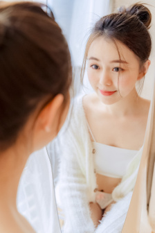 情事两姐妹
